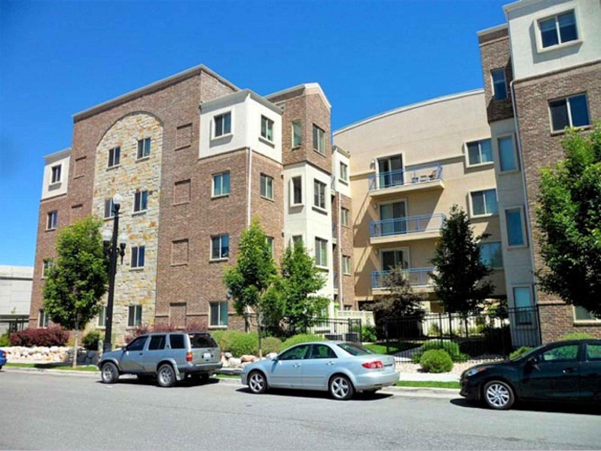 Deluxe Downtown Condo Close To Everything! Salt Lake City Eksteriør billede